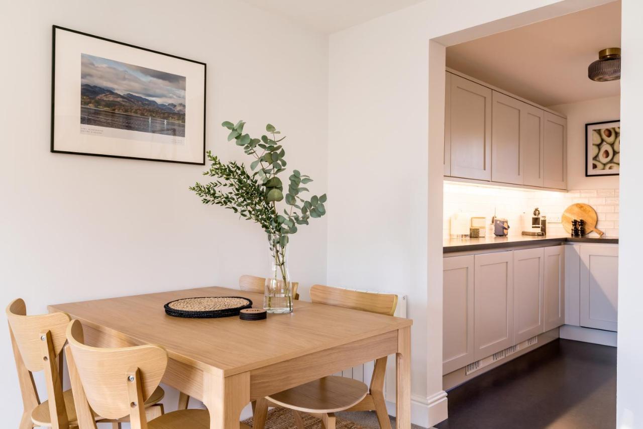 Appartamento No. 5 The Court-With Free Parking Windermere Esterno foto